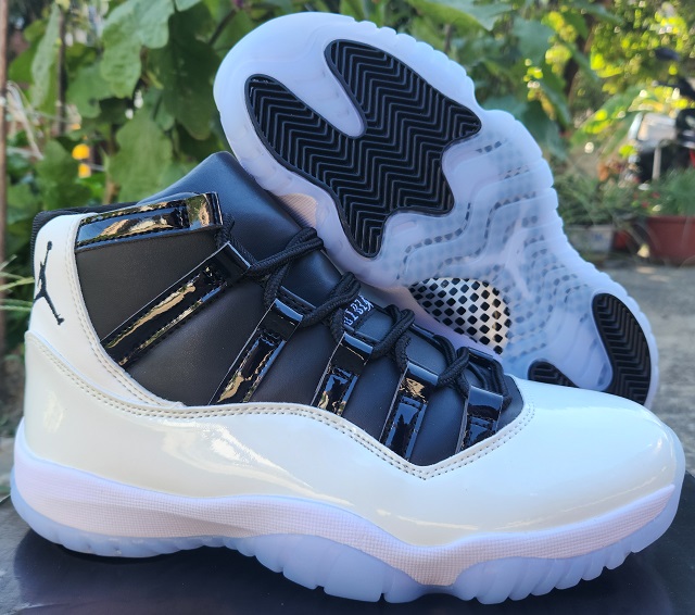 Air Jordan 11 Retro New Black White - Click Image to Close